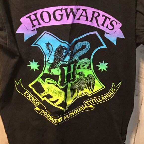Girls Harry Potter, Hogwarts, sinch bottom shirt, 100% cotton Size 10/12 - Picture 2 of 5